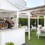 Apartahotel Els Llorers