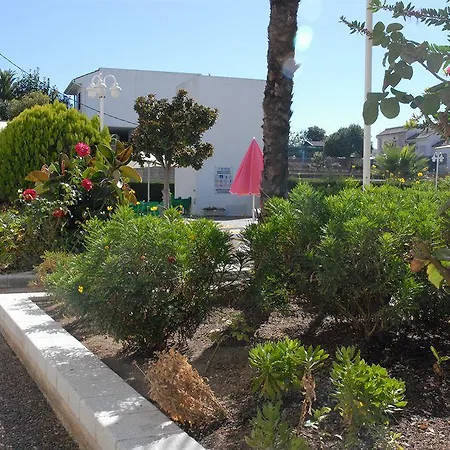 Els Llorers Aparthotel 4*